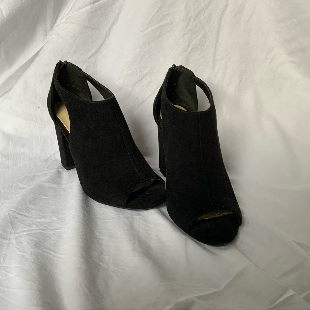 New Look Black Block Heel Suede Boots 8.5 Used